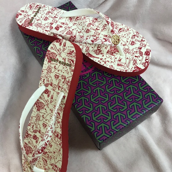 Tory Burch Flip-flops - Picture 1 of 14